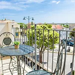 In Centro A Due Passi Dal Mare - كالا غونوني